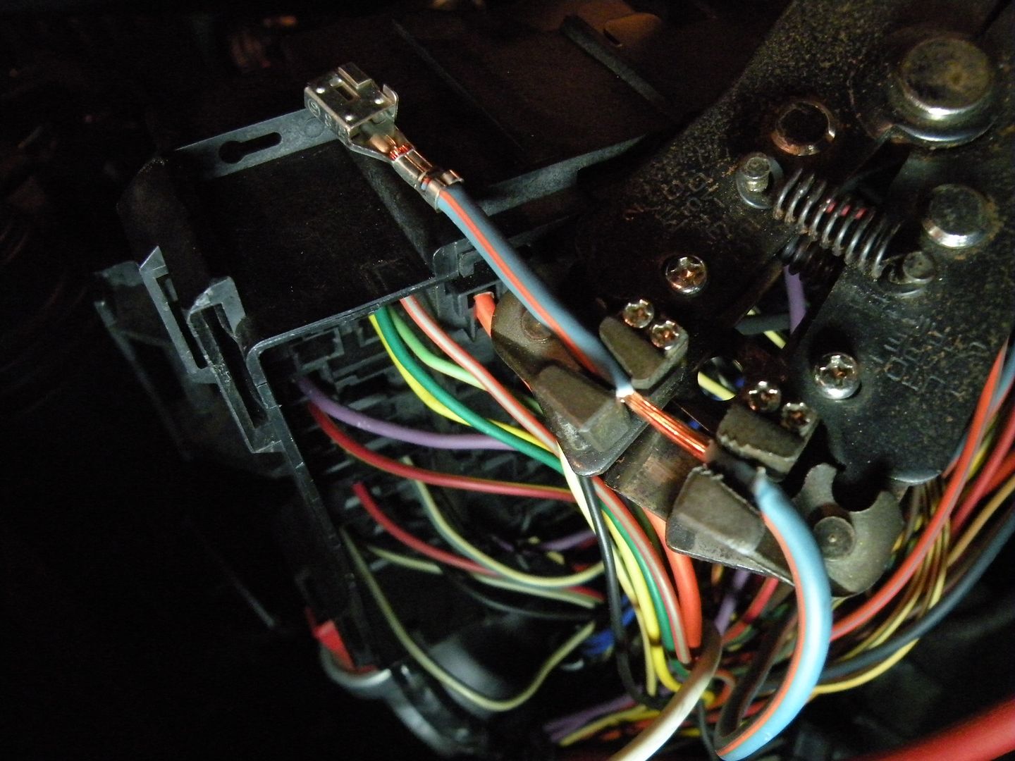 Over kill fuel pump switch for pumping out your tank. Lightning Rodder